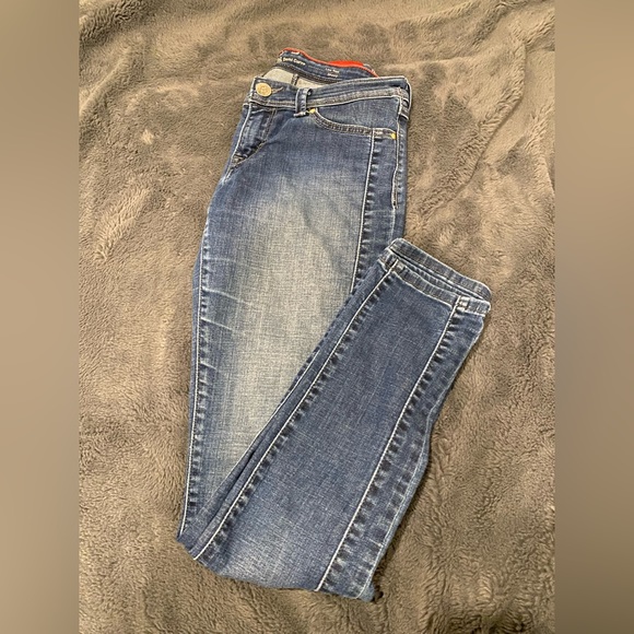 Levi’s Demi Curve Skinny Low Rise - Picture 2 of 6